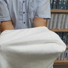 Video laden en afspelen in Gallery-weergave, MATRASBESCHERMER